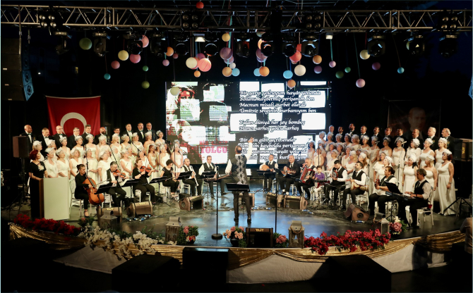 Yeşilçam Nağmeleri Aliağalıları Mest Etti