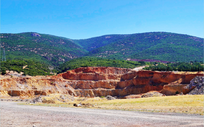 İzmir’de moloz ve hafriyat atıkları ekonomiye kazandırılıyor