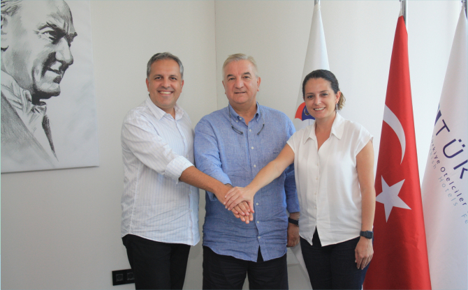 İzmir Türkiye'de Bir İlke Hazırlanıyor