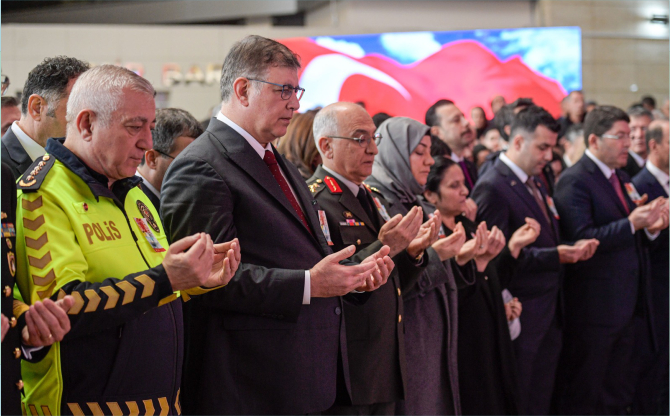 Kahramanlar unutulmadı