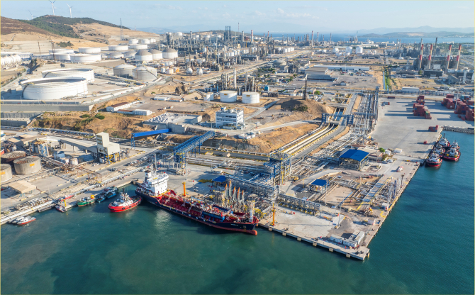 Petkim'de İskele Modernizasyonu ile hız artıyor