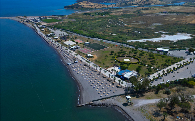 Aliağa Plajları Tatilcileri Ağırlamaya Hazır