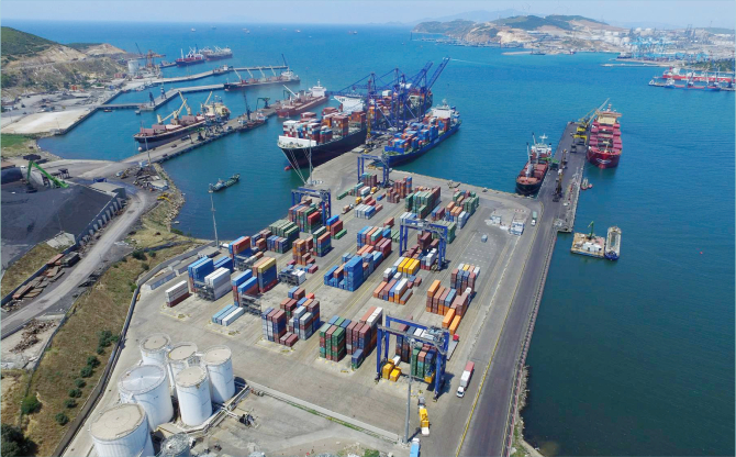 İhracat şampiyonları arasında 157 Egeli yer aldı