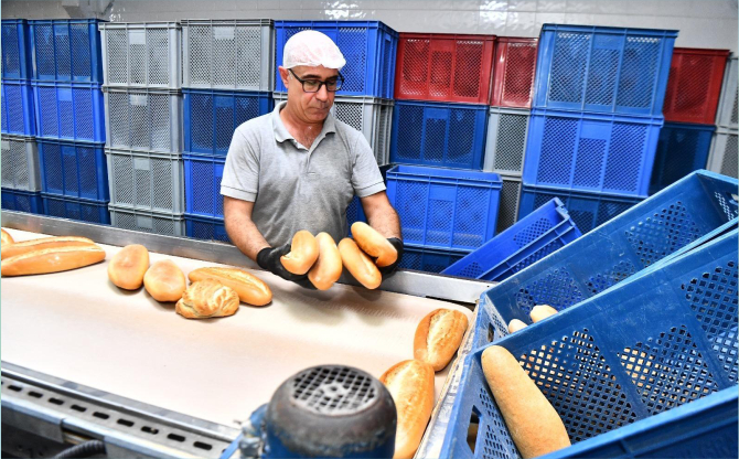 İzmir’de Halk Ekmek’te zam yok