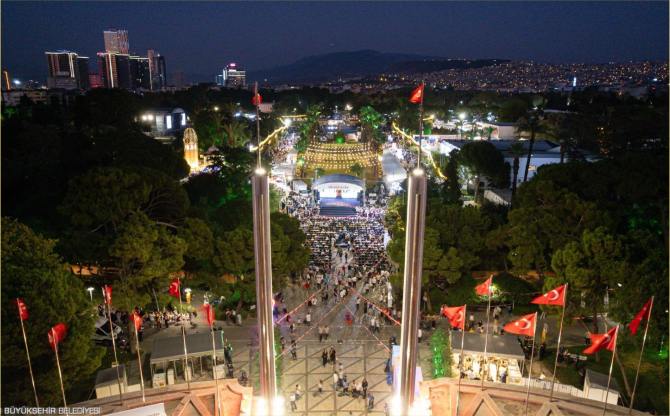 İzmir Enternasyonal Fuarı’na ilk gününde büyük ilgi