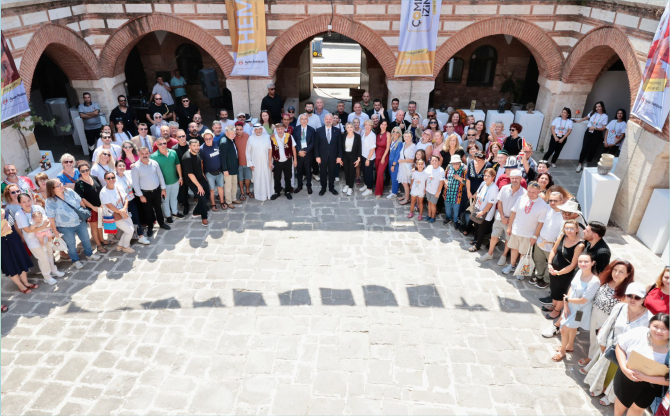 Başkan Pehlivan’a “Bilge İnsan” hediyesi