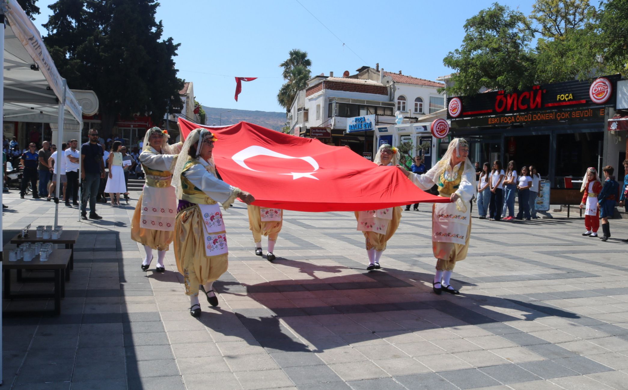 Foça Kurtuluşunun 103.Yılını Kutladı