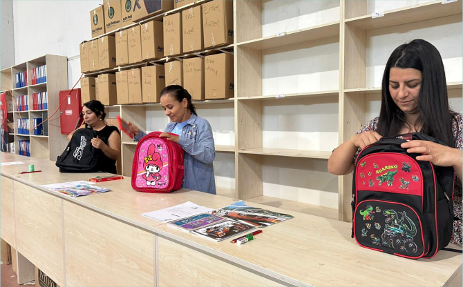 Menemen Belediyesi’nden öğrencilere kırtasiye desteği