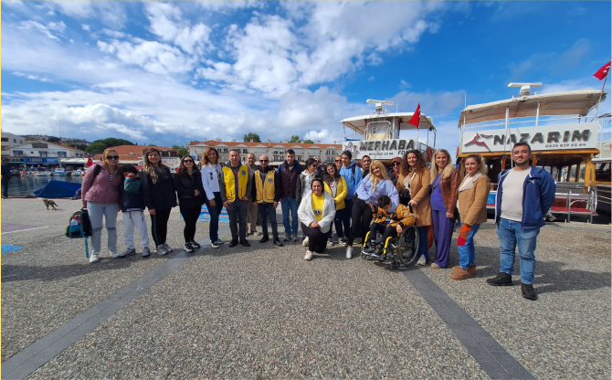 Foça'da Otizme Farkındalık Buluşması