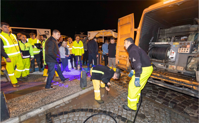 Başkan Tugay Foça’da incelemelerde bulundu