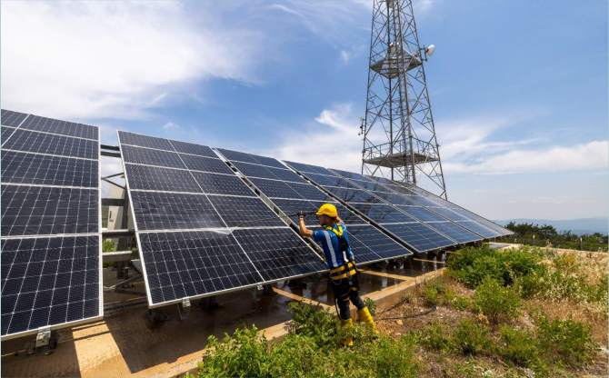 İzmir’in kritik haberleşme altyapısına güneş enerjili güvence