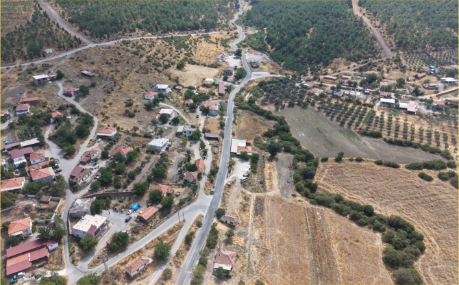 Kınık’ta 5 mahalleyi birbirine bağlayan yollar yenilendi