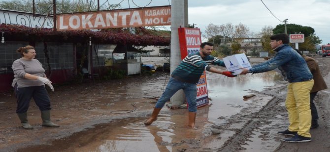Dikili Belediyesi’nden Sel Mağdurlarına Destek