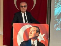 Mesut Selek'ten Amerika'da Atatürk Konferansı