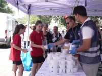 İzmir’de Muharrem ayı bereketi