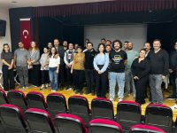 İzmirli babalar “yeni nesil babalığı” öğreniyor