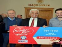 Büyükşehir Sevgiyi Ödüllendirdi