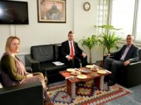 Yeni Zelanda Büyükelçisi Curr, Rektör Yardımcısı Özden’i Makamında Ziyaret Etti