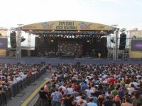 Zeytinli Rock Festivali Başladı